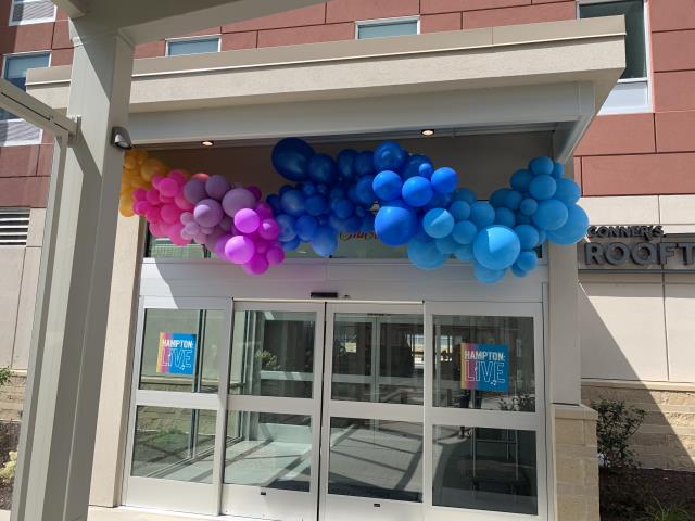 Rental store for BALLOON GARLAND STANDARD in Fort Wayne IN