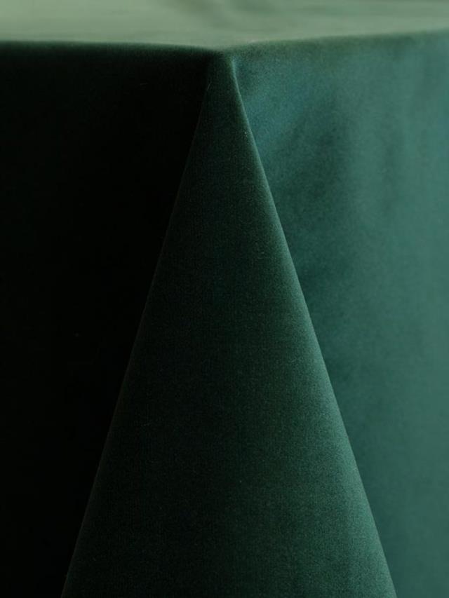 Rental store for LINEN 120R GREEN HUNTER VELVET in Fort Wayne IN