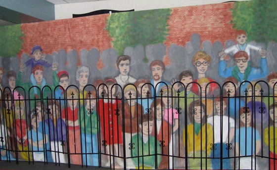 Rental store for BACKDROP CROWD w KIDS 20  w x 9 t in Fort Wayne IN