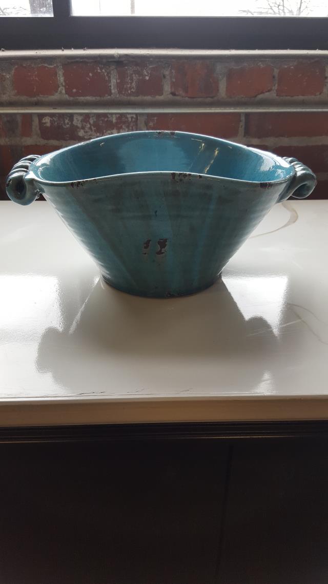 Rental store for VASE POTTERY BLUE in Fort Wayne IN